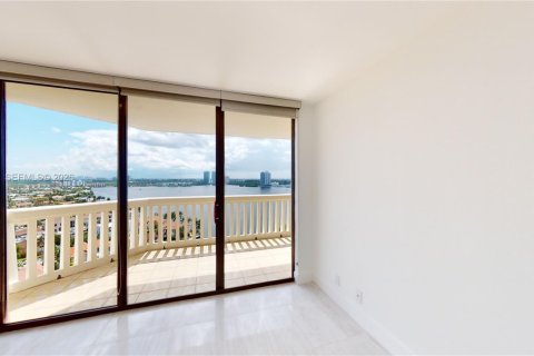 Condo in Aventura, Florida, 2 bedrooms № 2046414 - photo 30
