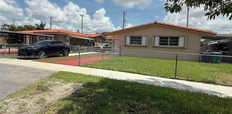 Propiedad comercial en Sweetwater, Florida 158.03 m2 № 1794662