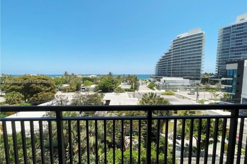 Condominio en alquiler en Fort Lauderdale, Florida, 2 dormitorios, 122.26 m2 № 1874199 - foto 6