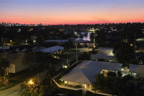 Condominio en alquiler en Fort Lauderdale, Florida, 2 dormitorios, 122.26 m2 № 1874199 - foto 25