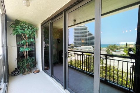 Condominio en alquiler en Fort Lauderdale, Florida, 2 dormitorios, 122.26 m2 № 1874199 - foto 18