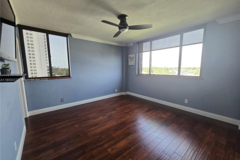 Condominio en alquiler en Fort Lauderdale, Florida, 2 dormitorios, 122.26 m2 № 1874199 - foto 15