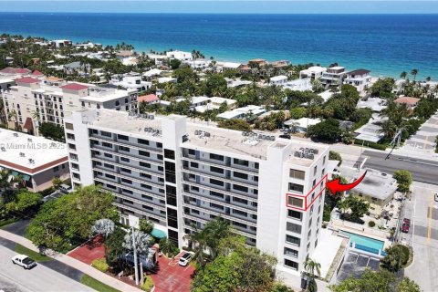 Condominio en alquiler en Fort Lauderdale, Florida, 2 dormitorios, 122.26 m2 № 1874199 - foto 2