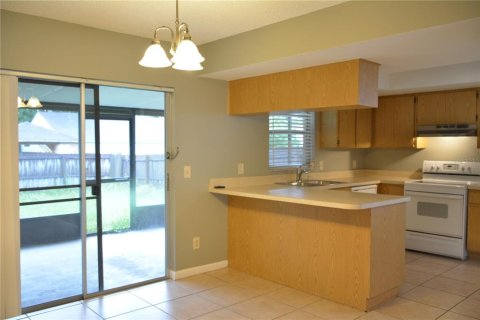 Villa ou maison à louer à Tampa, Floride: 3 chambres, 110.74 m2 № 1850188 - photo 9