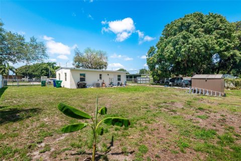 Купить виллу или дом в Майами-Гарденс, Флорида 3 спальни, 80.27м2, № 1972522 - фото 3