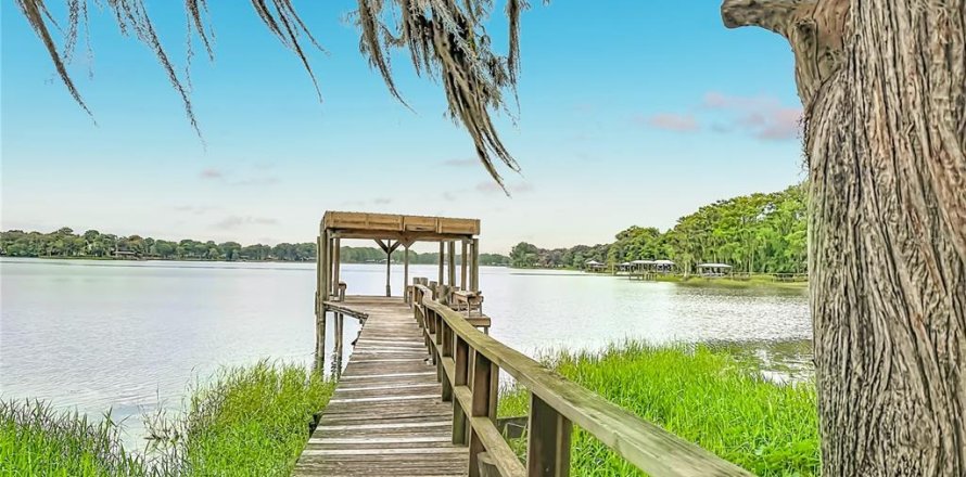 Villa ou maison à Floral City, Floride 3 chambres, 139.73 m2 № 2147673