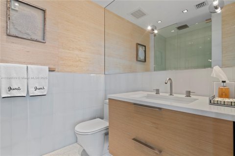 Condominio en venta en Miami Beach, Florida, 3 dormitorios, 214.23 m2 № 1748287 - foto 25