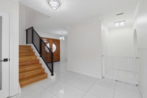 House in Tampa, Florida 4 bedrooms, 260.13 sq.m. № 2126181 - photo 11