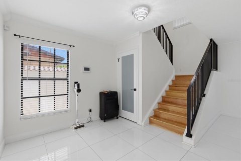 House in Tampa, Florida 4 bedrooms, 260.13 sq.m. № 2126181 - photo 22