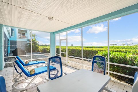 Townhouse in Key Largo, Florida 2 bedrooms, 95.6 sq.m. № 1851922 - photo 3