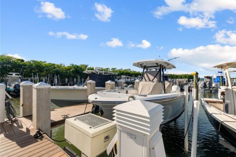 Townhouse in Key Largo, Florida 2 bedrooms, 95.6 sq.m. № 1851922 - photo 10