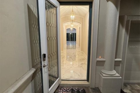 Villa ou maison à vendre à Winter Garden, Floride: 4 chambres, 214.23 m2 № 2424254 - photo 4