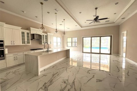 Villa ou maison à vendre à Winter Garden, Floride: 4 chambres, 214.23 m2 № 2424254 - photo 11