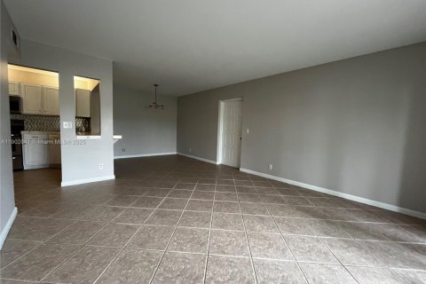 Copropriété à vendre à West Palm Beach, Floride: 2 chambres, 102.56 m2 № 1953716 - photo 7