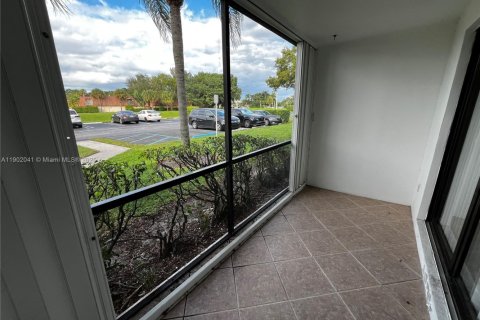 Copropriété à vendre à West Palm Beach, Floride: 2 chambres, 102.56 m2 № 1953716 - photo 10