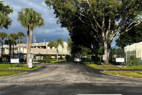 Copropriété à vendre à West Palm Beach, Floride: 2 chambres, 102.56 m2 № 1953716 - photo 27