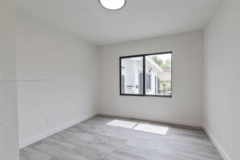 Appartement à louer à Miami, Floride: 3 chambres, 125.42 m2 № 1832493 - photo 18