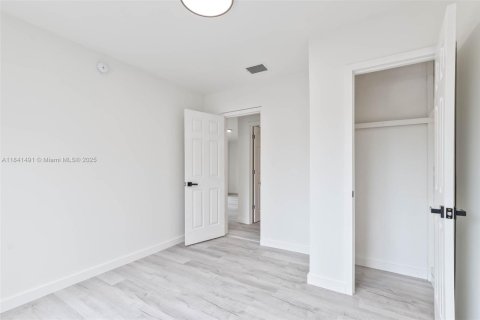 Appartement à louer à Miami, Floride: 3 chambres, 125.42 m2 № 1832493 - photo 20