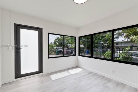 Appartement à louer à Miami, Floride: 3 chambres, 125.42 m2 № 1832493 - photo 14