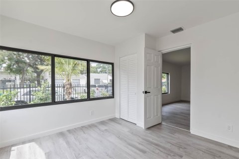 Apartment in Miami, Florida 3 bedrooms, 125.42 sq.m. № 1832493 - photo 15