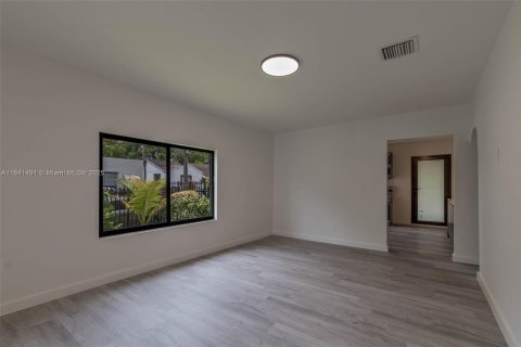 Appartement à louer à Miami, Floride: 3 chambres, 125.42 m2 № 1832493 - photo 12