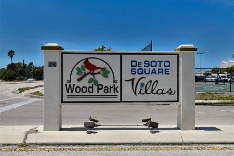 Condo in Bradenton, Florida, 1 bedroom  № 1659098 - photo 5