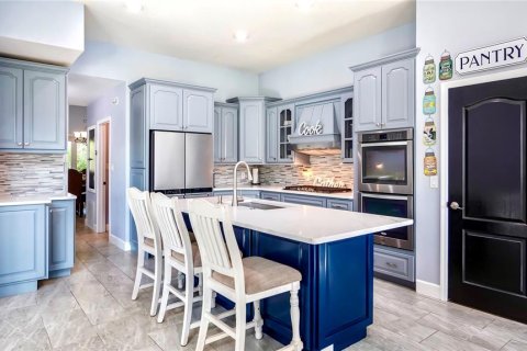 Casa en venta en Lakeland, Florida, 6 dormitorios, 392.7 m2 № 1557765 - foto 18