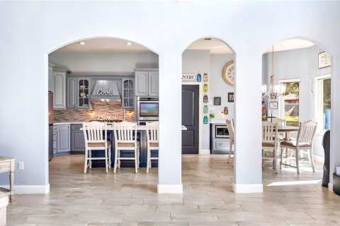 Casa en venta en Lakeland, Florida, 6 dormitorios, 392.7 m2 № 1557765 - foto 7