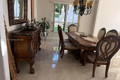 Villa ou maison à vendre à Delray Beach, Floride: 3 chambres, 278.43 m2 № 2435495 - photo 6