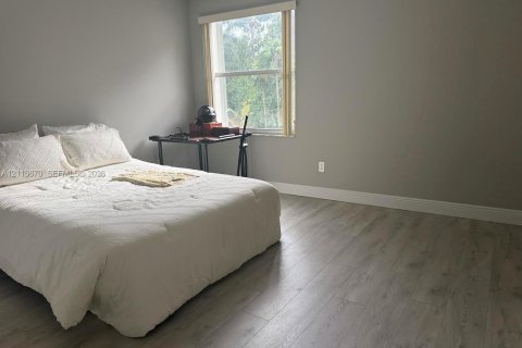 Villa ou maison à vendre à Delray Beach, Floride: 3 chambres, 278.43 m2 № 2435495 - photo 30