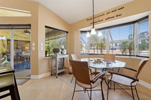 Villa ou maison à vendre à North Port, Floride: 3 chambres, 175.59 m2 № 2093310 - photo 6