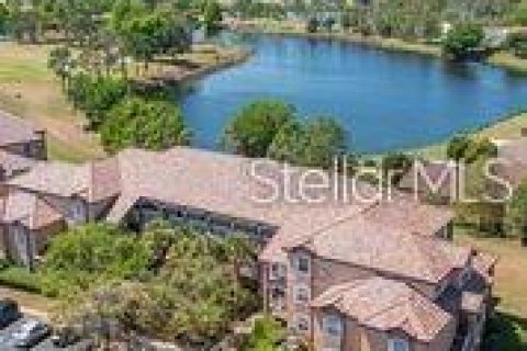 Condo in Orlando, Florida, 2 bedrooms  № 1511457 - photo 2