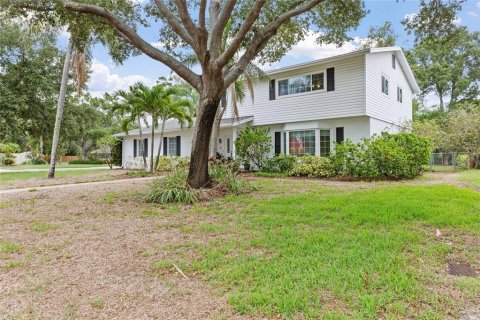 Villa ou maison à vendre à Saint Petersburg, Floride: 3 chambres, 220.55 m2 № 2284038 - photo 3