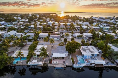 Купить виллу или дом в Тавернье, Флорида 3 спальни, 126.35м2, № 1954880 - фото 12