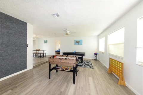 Villa ou maison à vendre à Rotonda, Floride: 4 chambres, 170.85 m2 № 2195264 - photo 6