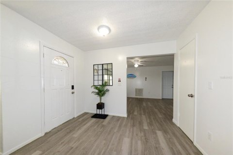 Villa ou maison à vendre à Rotonda, Floride: 4 chambres, 170.85 m2 № 2195264 - photo 4