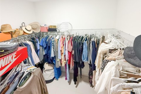 Снять в аренду виллу или дом в Майами, Флорида 4 спальни, 191.47м2, № 2005261 - фото 16