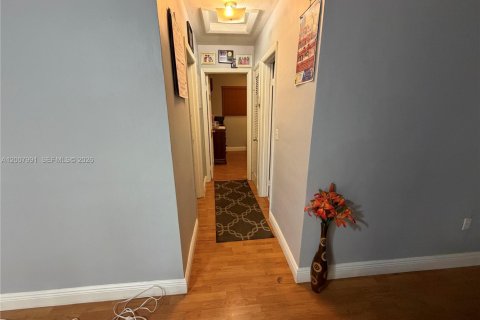 Villa ou maison à louer à Pembroke Pines, Floride: 2 chambres, 94.76 m2 № 2170873 - photo 5