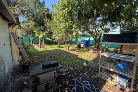 Villa ou maison à louer à Pembroke Pines, Floride: 2 chambres, 94.76 m2 № 2170873 - photo 20