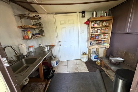 Villa ou maison à louer à Pembroke Pines, Floride: 2 chambres, 94.76 m2 № 2170873 - photo 18
