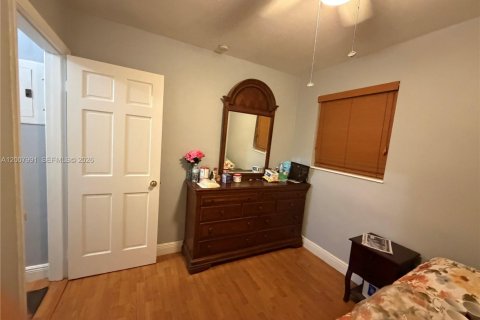 Villa ou maison à louer à Pembroke Pines, Floride: 2 chambres, 94.76 m2 № 2170873 - photo 10