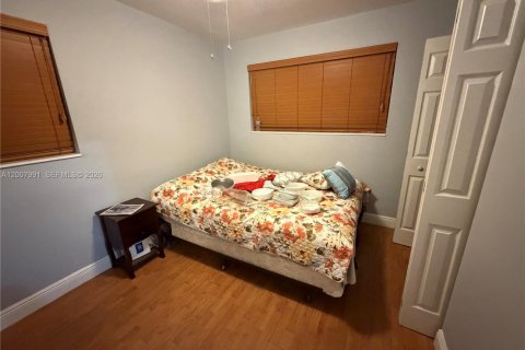 Villa ou maison à louer à Pembroke Pines, Floride: 2 chambres, 94.76 m2 № 2170873 - photo 9