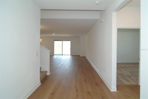 Casa en venta en Minneola, Florida, 4 dormitorios, 273.6 m2 № 1721209 - foto 4