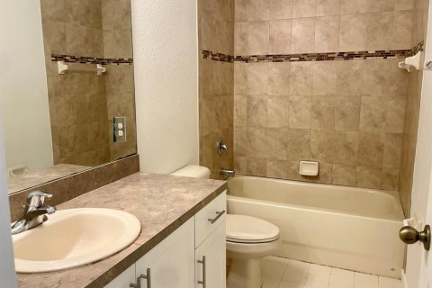 Copropriété à louer à Stuart, Floride: 3 chambres, 142.14 m2 № 2187416 - photo 7
