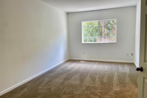 Copropriété à louer à Stuart, Floride: 3 chambres, 142.14 m2 № 2187416 - photo 5
