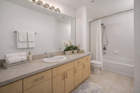 Купить кондоминиум в Форт-Лодердейл, Флорида 3 комнаты, 117.99м2, № 2146074 - фото 30