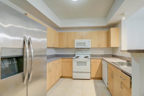 Купить кондоминиум в Форт-Лодердейл, Флорида 3 комнаты, 117.99м2, № 2146074 - фото 20