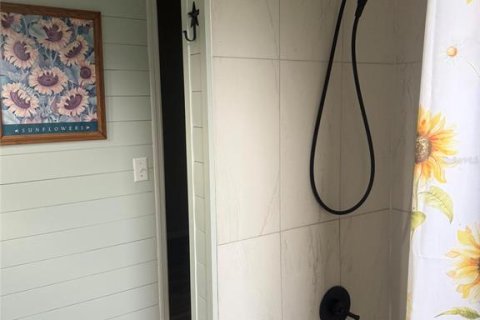 House in DeLand, Florida 3 bedrooms, 199.09 sq.m. № 2423965 - photo 22