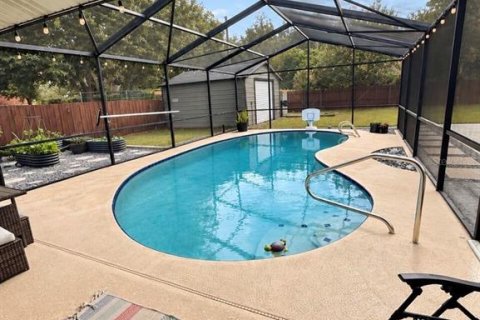 House in DeLand, Florida 3 bedrooms, 199.09 sq.m. № 2423965 - photo 28