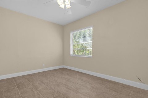 Immobilier commercial à vendre à Tampa, Floride: 108.88 m2 № 1424552 - photo 13